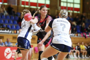 04.10.2025. Kielce. Mecz Ligi Centralna piłki ręcznej Suzuki Korona Handball - Pogoń Szczecin / Fot. Wiktor Taszłow - Radio Kielce