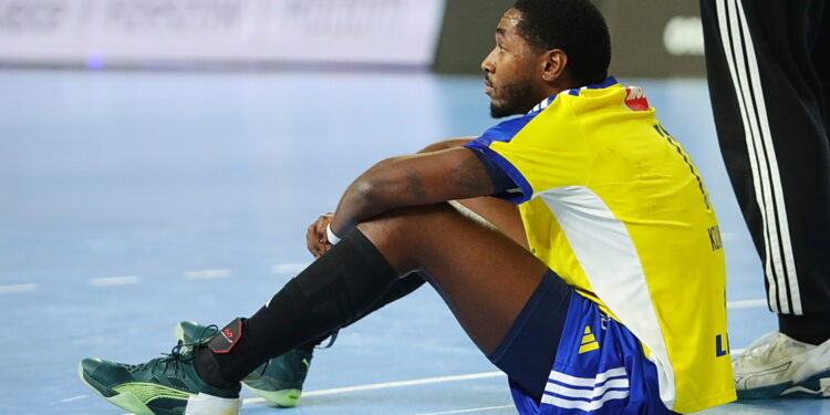 Industria walczy już tylko na jednym froncie