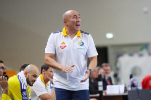 04.10.2025. Kielce. Mecz Industria Kielce - Energa MMTS Kwidzyn / Fot. Wiktor Taszłow - Radio Kielce