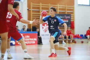 05.10.2025. Kielce. Mecz Ligi centralnej piłkarzy ręcznych SMS ZPRP I Kielce – AZS AGH Kraków / Fot. Wiktor Taszłow - Radio Kielce