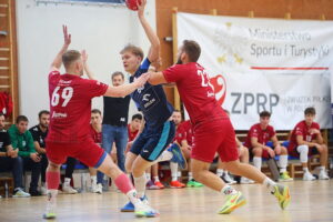 05.10.2025. Kielce. Mecz Ligi centralnej piłkarzy ręcznych SMS ZPRP I Kielce – AZS AGH Kraków / Fot. Wiktor Taszłow - Radio Kielce