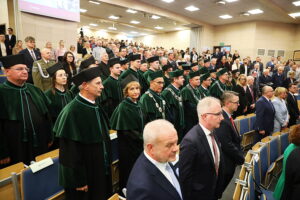 08.10.2025 Kielce. Politechnika Świętokrzyska. Inauguracja Roku Akademickiego 2025/26 / Fot. Wiktor Taszłow - Radio Kielce