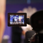 10.10.2025. Kielce. Podpisanie umów w ramach rządowego programu ograniczania przestępczości i aspołecznych zachowań „Razem bezpieczniej” / Fot. Wiktor Taszłow - Radio Kielce