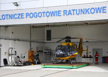 13.10.2025. Masłów. Baza Lotniczego Pogotowia Ratunkowego / Fot. Wiktor Taszłow – Radio Kielce