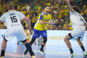 15.10.2025. Kielce. Mecz 5. kolejki Ligi Mistrzów piłkarzy ręcznych Industria Kielce - HBC Nantes / Fot. Wiktor Taszłow - Radio Kielce