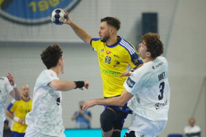 15.10.2025. Kielce. Mecz 5. kolejki Ligi Mistrzów piłkarzy ręcznych Industria Kielce - HBC Nantes / Fot. Wiktor Taszłow - Radio Kielce