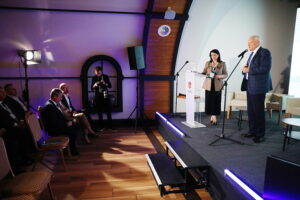 16.10.2025. Grzybów k. Staszówa. Międzynarodowe Forum Gospodarczo-Energetyczne / Fot. Wiktor Taszłow - Radio Kielce