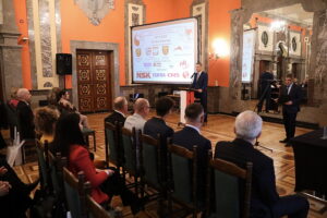 Honorowi dawcy krwi zostali odznaczeni - Radio Kielce 17.10.2025. Kielce. WDK. Odznaczenia dla honorowych dawców krwi / Fot. Wiktor Taszłow - Radio Kielce