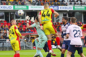 18.10.2025. Kielce. Mecz 12. kolejki PKO BP Ekstraklasy: Korona Kielce - Górnik Zabrze / Fot. Wiktor Taszłow - Radio Kielce