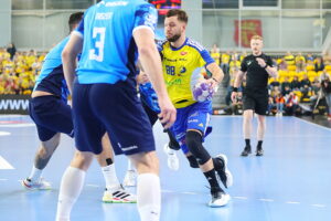 19.10.2025. Kielce. Mecz Industria Kielce - Orlen Wisła Płock / Fot. Wiktor Taszłow - Radio Kielce