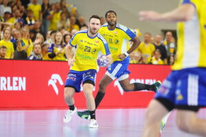 19.10.2025. Kielce. Mecz Industria Kielce - Orlen Wisła Płock / Fot. Wiktor Taszłow - Radio Kielce