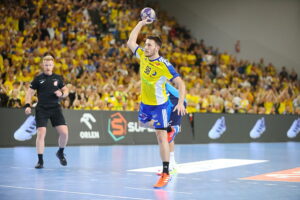 19.10.2025. Kielce. Mecz Industria Kielce - Orlen Wisła Płock / Fot. Wiktor Taszłow - Radio Kielce