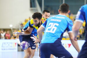 19.10.2025. Kielce. Mecz Industria Kielce - Orlen Wisła Płock / Fot. Wiktor Taszłow - Radio Kielce