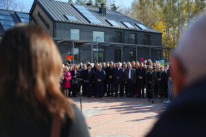 21.10.2025. Zagnańsk. Akcja "Tysiąc dębów na Tysiąclecie" / Fot. Wiktor Taszłow - Radio Kielce