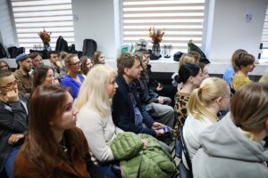 22.10.2025. Kielce. Regionalne Centrum Wolontariatu w Kielcach. Konferencja poświęcona inicjatywie „Przystanek Młodych” / Fot. Wiktor Taszłow - Radio Kielce