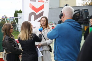 22.10.2025. Kielce. Ul. Romualda. Program „Interwencja” TVP3 Kielce i Radia Kielce / Fot. Wiktor Taszłow - Radio Kielce