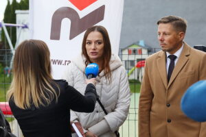 22.10.2025. Kielce. Ul. Romualda. Program „Interwencja” TVP3 Kielce i Radia Kielce / Fot. Wiktor Taszłow - Radio Kielce