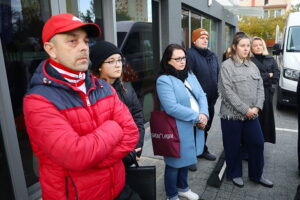 22.10.2025. Kielce. Ul. Romualda. Program „Interwencja” TVP3 Kielce i Radia Kielce / Fot. Wiktor Taszłow - Radio Kielce