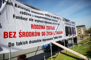 23.10.2025. Kielce. WFOŚiGW. Protest przedsiębiorców / Fot. Wiktor Taszłow - Radio Kielce