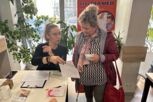 20.10.2025. Kielce. Przychodnia PZU Zdrowie Centrum Medyczne w Kielcach. Bezpłatne badania i porady specjalistów / Fot. Iwona Murawska-Bujnowicz - Radio Kielce