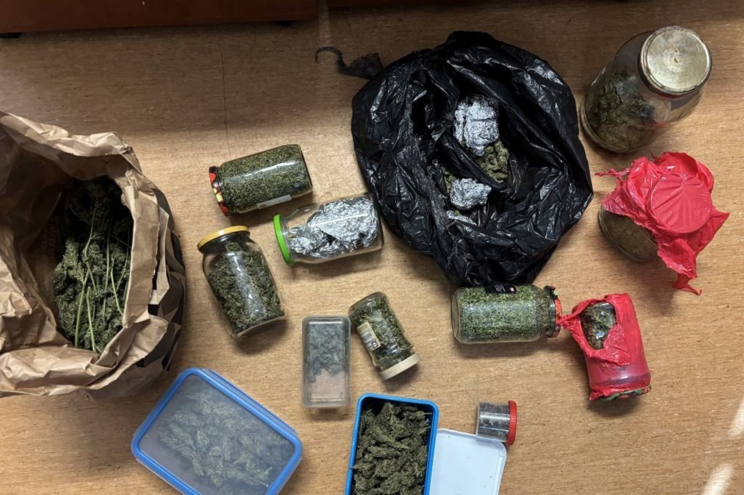 Policjanci zatrzymali dealera