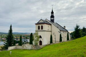 Chęciny. Kościół parafialny pw. św. Bartłomieja / Fot. Urząd Miasta i Gminy Chęciny
