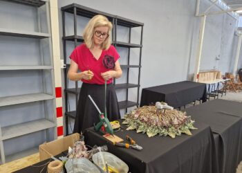 Szyszki, owoce, kolorowe liście - natura zdobi najpiękniej - Radio Kielce Fot. Marzena Smoręda