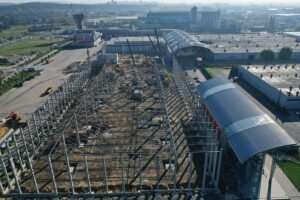 03.10.2025. Kielce. Wkopanie kamienia węgielnego pod budowę hali wystawienniczej w Targach Kielce / Fot. Jarosław Kubalski - Radio Kielce