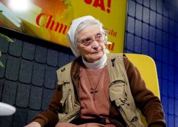 Siostra Małgorzata Chmielewska „ceruje świat” - Radio Kielce Audycja „Dzień Dobry, to Ja! Rozmowy inne niż wszystkie w Radiu Kielce”. Małgorzata Chmielewska / Fot. Piotr Kwaśniewski - Radio Kielce