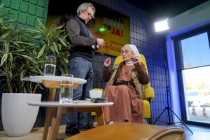 Siostra Małgorzata Chmielewska „ceruje świat” - Radio Kielce Audycja „Dzień Dobry, to Ja! Rozmowy inne niż wszystkie w Radiu Kielce”. Małgorzata Chmielewska / Fot. Piotr Kwaśniewski - Radio Kielce