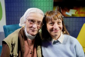 Siostra Małgorzata Chmielewska „ceruje świat” - Radio Kielce Audycja „Dzień Dobry, to Ja! Rozmowy inne niż wszystkie w Radiu Kielce”. Małgorzata Chmielewska / Fot. Piotr Kwaśniewski - Radio Kielce