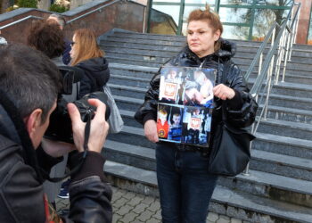 Sąd odroczył rozprawę w sprawie Kamilka - Radio Kielce 29.10.2025 Kielce. Konferencja Fundacji To Ja – Dziecko im. Kamilka Mrozka z udziałem Rzeczniczki Praw Dziecka / Fot. Jarosław Kubalski - Radio Kielce