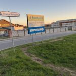 Piekoszów stawia na alternatywny transport. W planach nowe trasy dla rowerzystów - Radio Kielce Miejsce jednej z planowanych dróg rowerowych w Piekoszowie / Fot. Marcin Marszałek - Radio Kielce