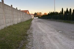 Miejsce jednej z planowanych dróg rowerowych w Piekoszowie / Fot. Marcin Marszałek - Radio Kielce