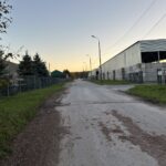 Piekoszów stawia na alternatywny transport. W planach nowe trasy dla rowerzystów - Radio Kielce Miejsce jednej z planowanych dróg rowerowych w Piekoszowie / Fot. Marcin Marszałek - Radio Kielce