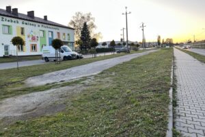 Miejsce jednej z planowanych dróg rowerowych w Piekoszowie / Fot. Marcin Marszałek - Radio Kielce