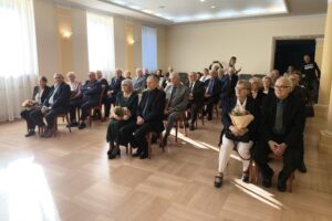 21.10.2025. Kielce. Wręczenie medali za długoletnie pożycie małżeńskie / źródło: Urząd Stanu Cywilnego Kielce