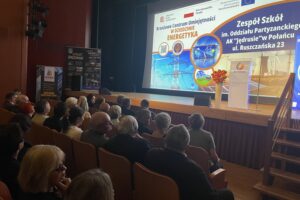 09.10.2025. Połaniec. Otwarcie Branżowego Centrum Umiejętności w Dziedzinie Energetyka w Połańcu / Fot. Grażyna Szlęzak-Wójcik - Radio Kielce