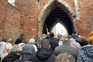 12.102.2025. Sandomierz. Uroczystości religijne ku czci bł. Wincentego Kadłubka / Fot. Grażyna Szlęzak-Wójcik - Radio Kielce