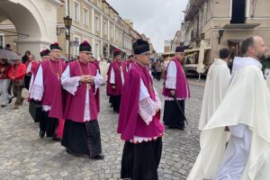 12.102.2025. Sandomierz. Uroczystości religijne ku czci bł. Wincentego Kadłubka / Fot. Grażyna Szlęzak-Wójcik - Radio Kielce