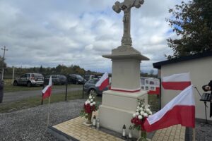 Kolejne miejsce upamiętniające powstańców styczniowych odzyskało blask