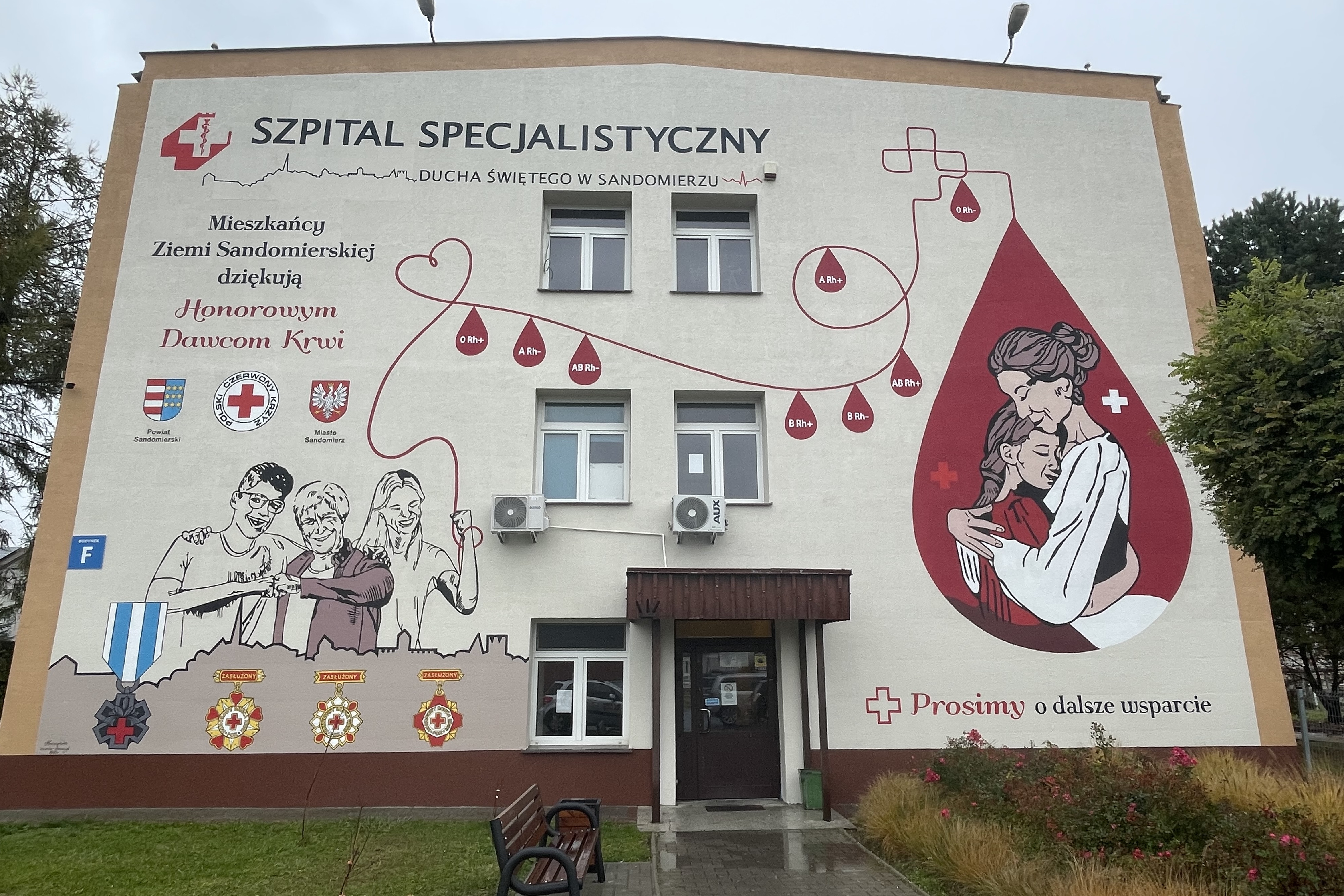 Namalowali mural poświęcony krwiodawcom