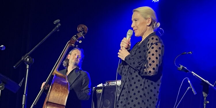 Jazzowa uczta w Sandomierzu i premiera wyjątkowej płyty - Radio Kielce Jazzowa uczta w Sandomierzu i premiera wyjątkowej płyty