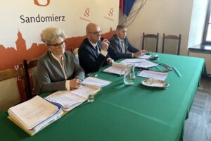 Przebudowa sił w Radzie Miasta Sandomierza - Radio Kielce 29.10.2025. Sandomierz. Sesja rady miasta / Fot. Grażyna Szlęzak-Wójcik - Radio Kielce