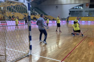 Gościnni gospodarze. Zespół z Mielca wygrał IV Masters Kielce Cup
