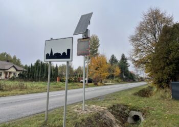 W Pomorzanach stanął wyświetlacz prędkości