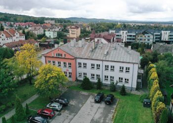 Miasto przygotowuje się do przebudowy dawnej szkoły na żłobek