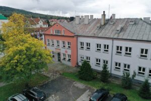 Dawna Szkoła Podstawowa nr 8 w Kielcach przy ul. Jana Karskiego 26 / Fot. Jarosław Kubalski - Radio Kielce