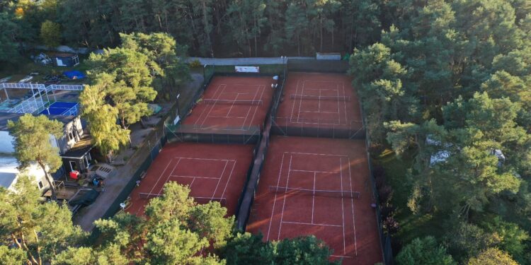 20.10.2025. Kielce. Ulica Kusocińskiego 61a. Centrum Sportów Rakietowych / Fot. Jarosław Kubalski - Radio Kielce