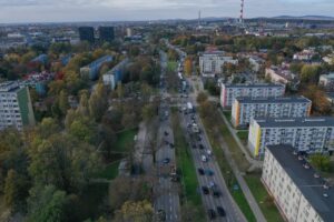 21.10.2025. Kielce. Ulica Jesionowa, miejski odcinek drogi krajowej nr 74 / Fot. Jarosław Kubalski – Radio Kielce